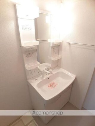 メゾン・ラフレシールＡ[2DK/44.75m2]の洗面所