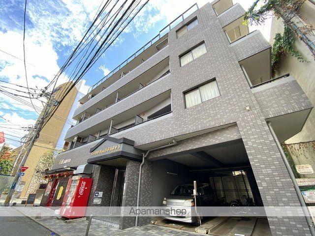 リヴァーオンステイツの外観写真