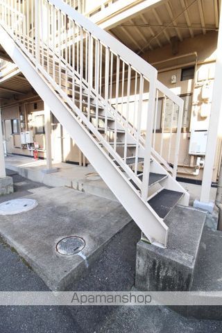 サンシャインコーポの玄関写真