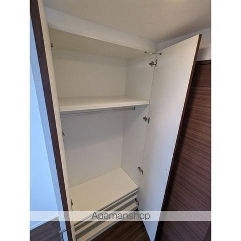 コンフォリア東中野DEUXの内装写真