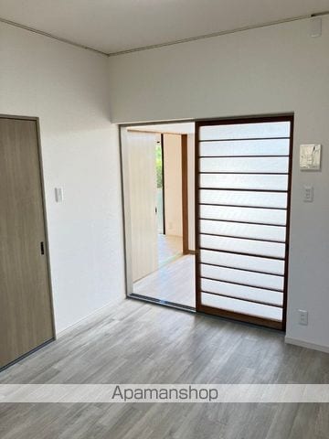 コンフレール末武の内装写真