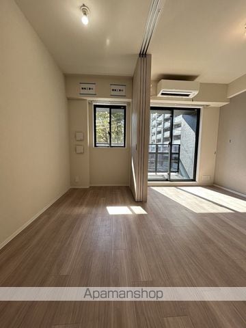 COMFORIA新大阪宮原Qの内装写真