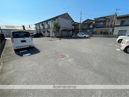 コンフォートＢ[1K/22.76m2]の駐車場