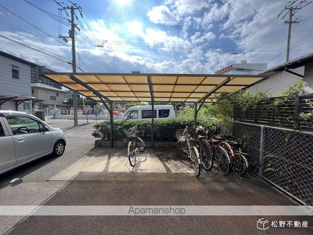 フォブール坂田の玄関写真
