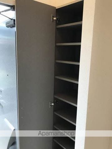 シャーメゾン比島 B棟の内装写真