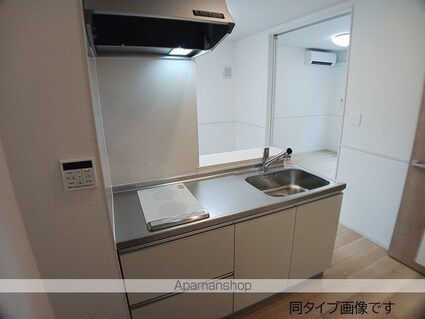 フィオーレＨ[1LDK/40m2]のキッチン