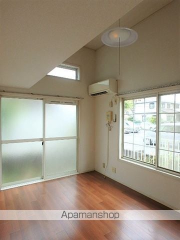 ジュネパレス柏第72の内装写真