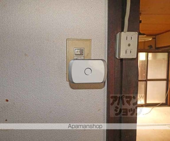 京阪電気鉄道鴨東線 神宮丸太町駅 徒歩13分 2階建 築57年の内装写真