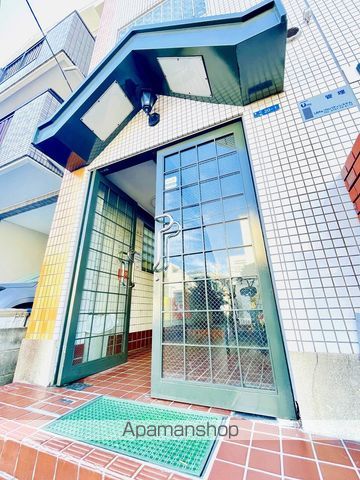 ロイヤル千林の玄関写真