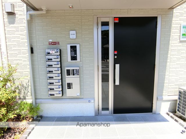 AVENIRの玄関写真