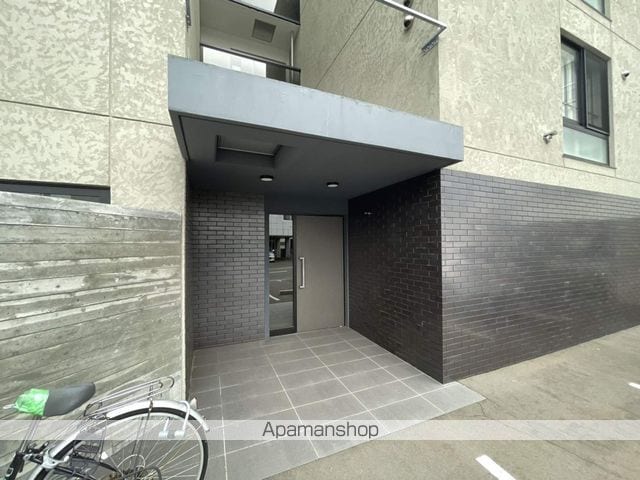 G GRANZの玄関写真