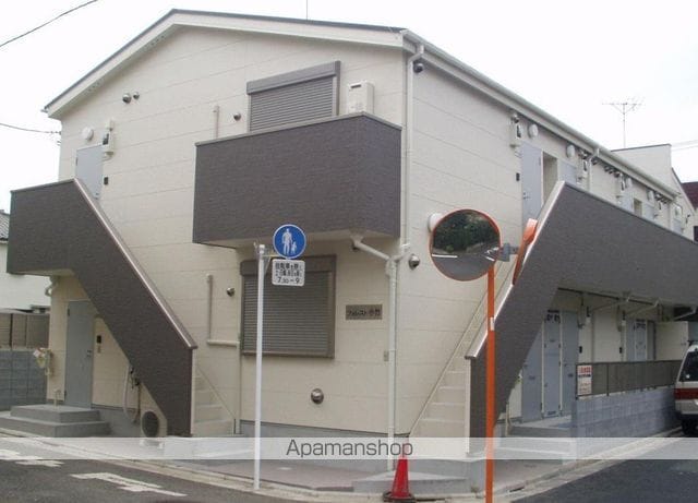 フォレスト小竹の外観写真