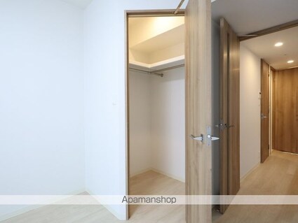 愛知県名古屋市東区泉１丁目[1K/27.41m2]の収納