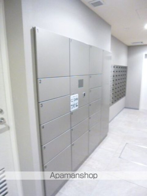 ＯＮＥ　ＲＯＯＦ　ＦＬＡＴ　ＴＳＵＫＩＳＨＩＭＡ[1R/25m2]の共用部2