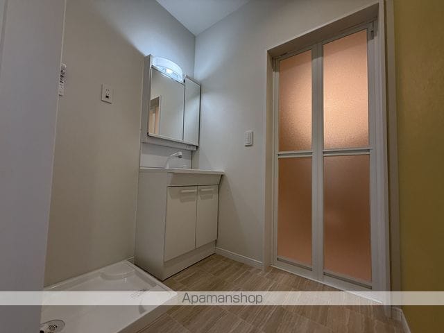 Garage House IIの内装写真