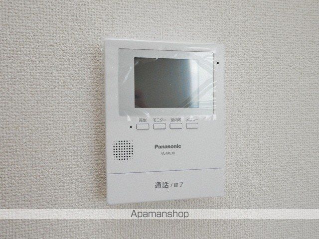 インターナショナルビルの内装写真