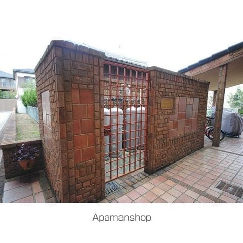 名鉄瀬戸線 印場駅 徒歩10分 3階建 築25年の内装写真