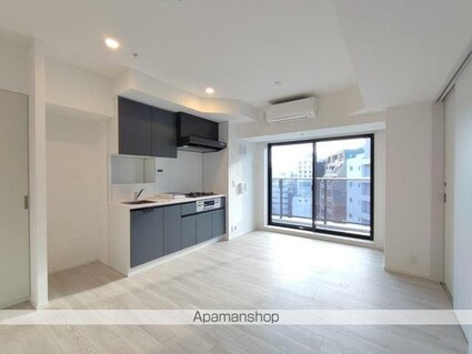 クロスレジデンス高田馬場[2LDK/52.79m2]のリビング・居間1