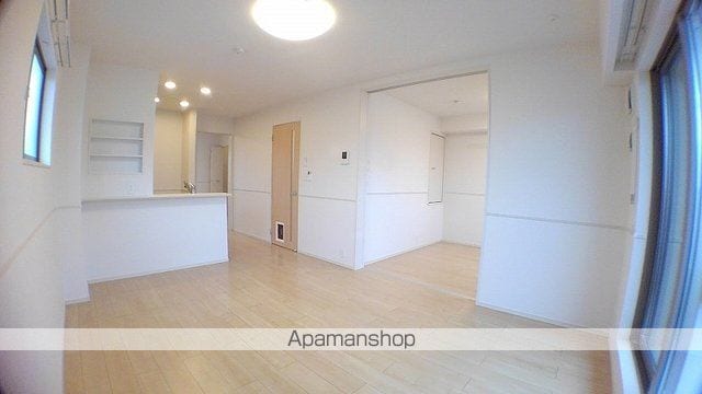 サンリヴァーサイド行橋Bの内装写真