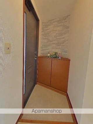 クレール高松[3DK/65.56m2]の玄関