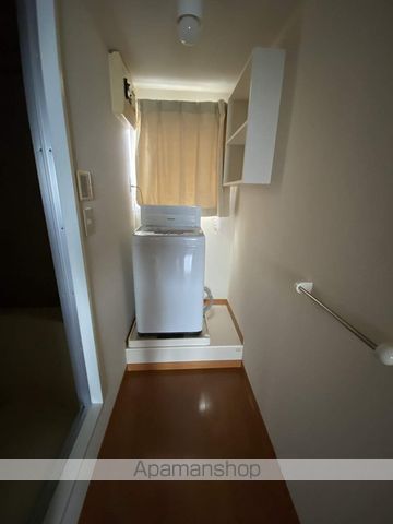 レオパレスメローネVの内装写真