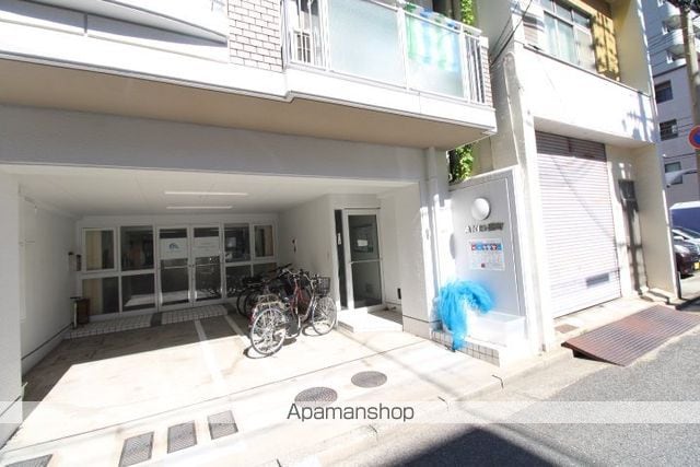 AXIS榎町の玄関写真