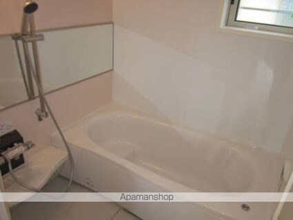 ルミエールＤ[2LDK/55m2]のバス