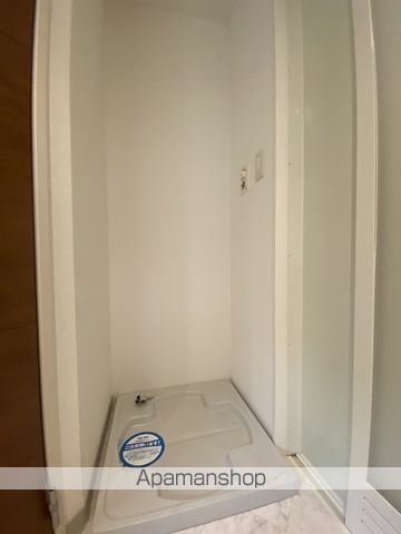 ロイヤルパークス桃坂の内装写真