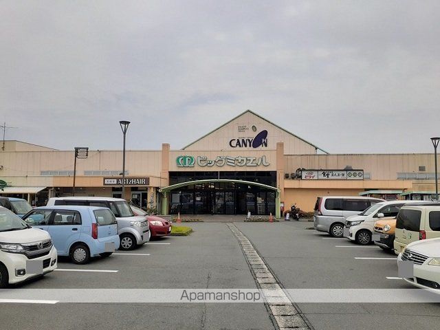 M&H VIIIの周辺写真