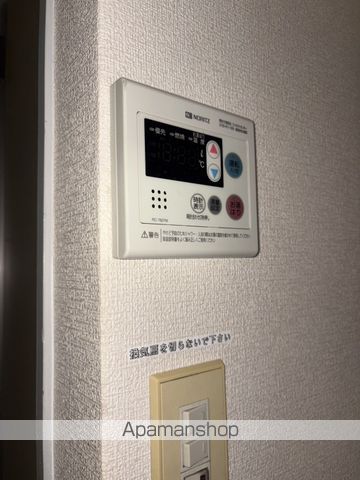 ワイアンドワイ宝町ビルの内装写真