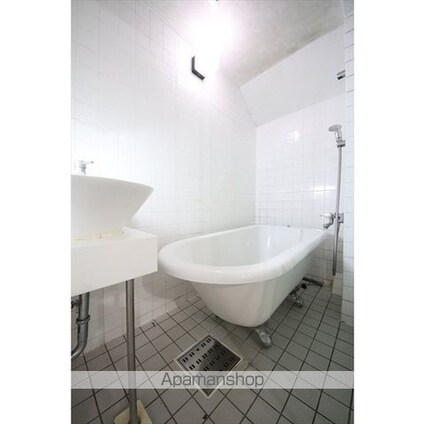 メイプル新中野[1R/36.72m2]のバス