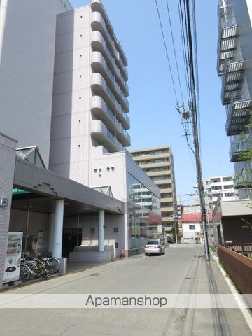 サンタの館医大前の外観写真