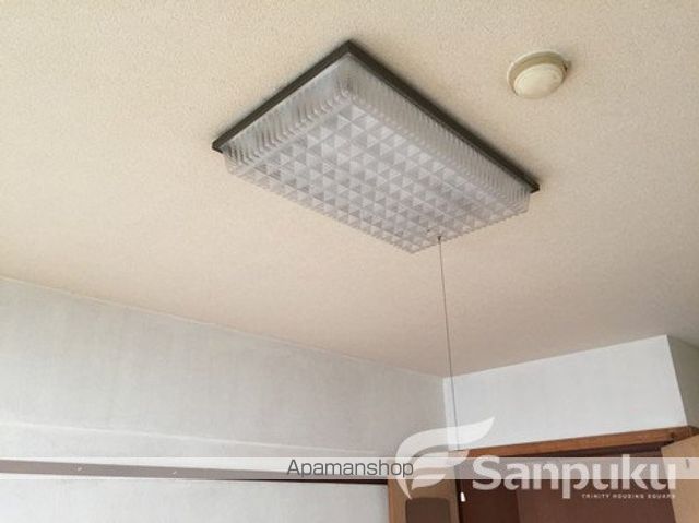 クリーンハイツ弓立Iの内装写真