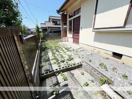 鳥居本町一軒家[6DK/142.28m2]の共用部2