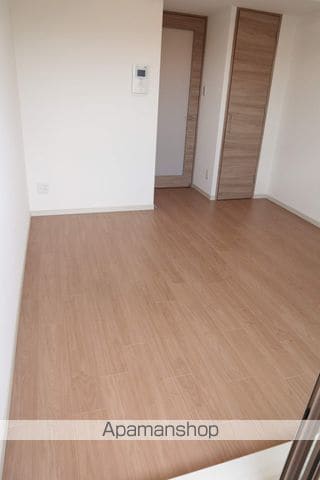 フォレストインサイド深井の内装写真