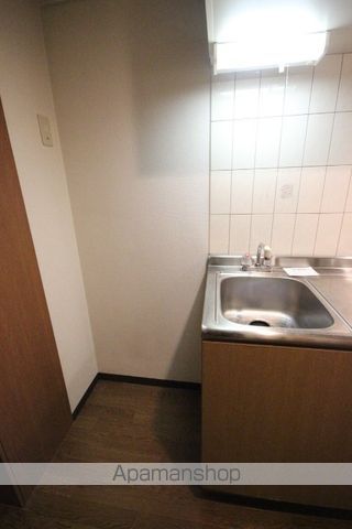 フォルム牛田新町の内装写真