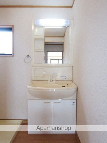 長野電鉄長野線 信濃吉田駅 徒歩15分 2階建 築25年の内装写真