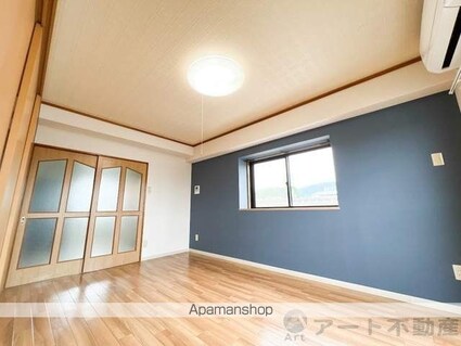 グラフティ桑原[1LDK/36m2]のリビング・居間