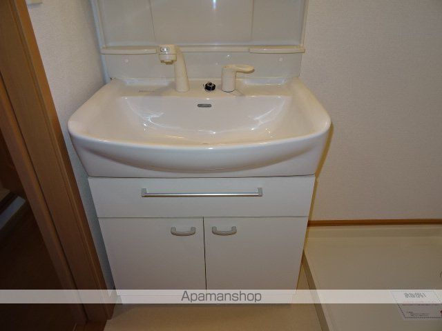 アルマーニ Iの内装写真