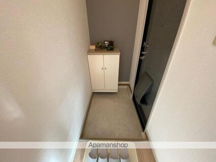 香川県高松市多肥下町[2LDK/57.69m2]の玄関