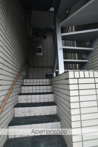 シャトー西岡21の玄関写真