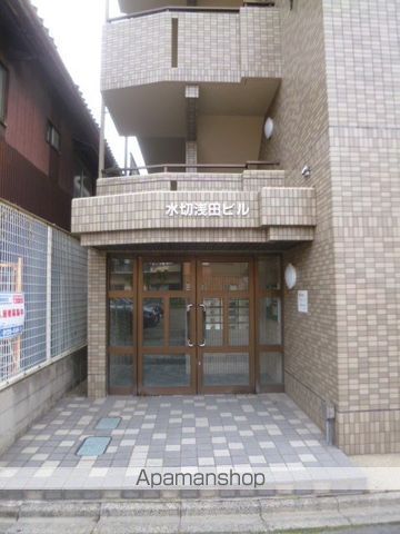 水切浅田ビルの玄関写真