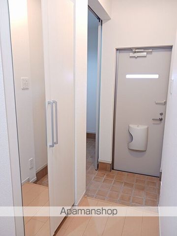 ユニベールBの内装写真