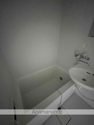 東京都中野区大和町２丁目[1R/17.67m2]のバス