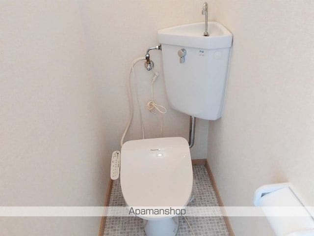 ほどのニッセイハイムの内装写真