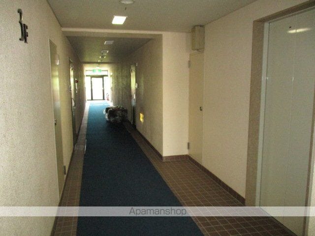 キャピタル平安の外観写真