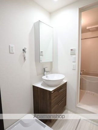 フジパレス日根野駅南Ⅱ番館[1LDK/38.08m2]の洗面所