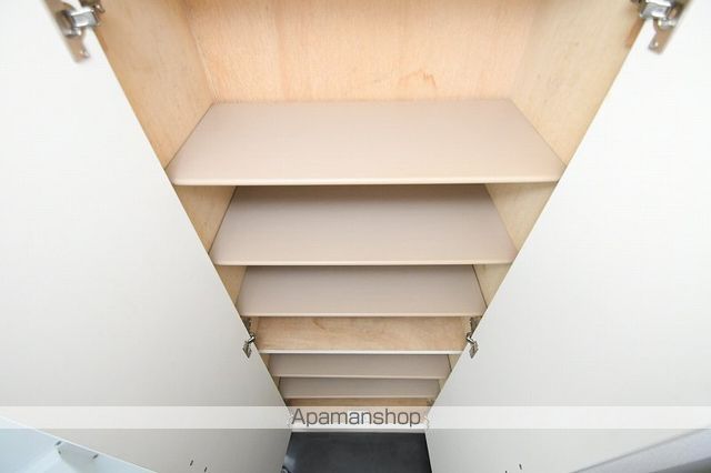 レオパレスＳｈｉｎｅ[1K/20.81m2]の玄関