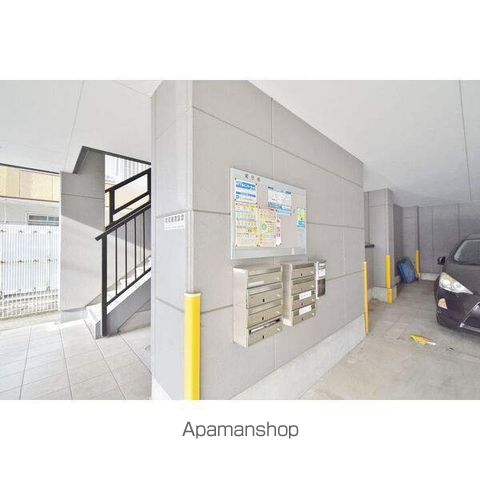 Annex121の玄関写真