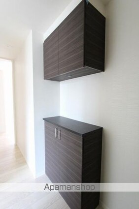 シャーメゾン伏石町[2LDK/59.55m2]の玄関